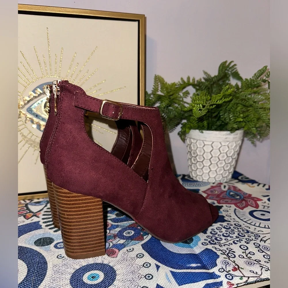 Parker & Sky Merlot Faux Suede Booties - Picture 6 of 9